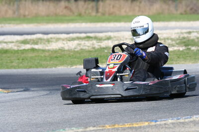 28/09/2008 : Endurance Loisir 4H à Lavelanet (photos Stéphane Agnus) 2008 — karting