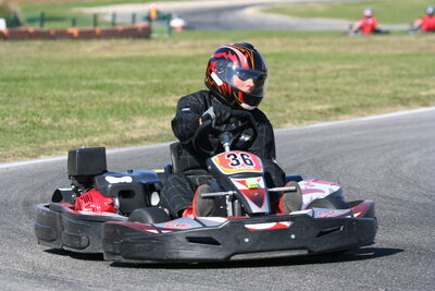 28/09/2008 : Endurance Loisir 4H à Lavelanet (photos Stéphane Agnus) 2008 — karting