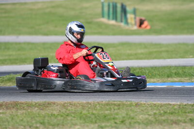 28/09/2008 : Endurance Loisir 4H à Lavelanet (photos Stéphane Agnus) 2008 — karting
