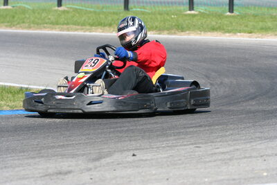 28/09/2008 : Endurance Loisir 4H à Lavelanet (photos Stéphane Agnus) 2008 — karting