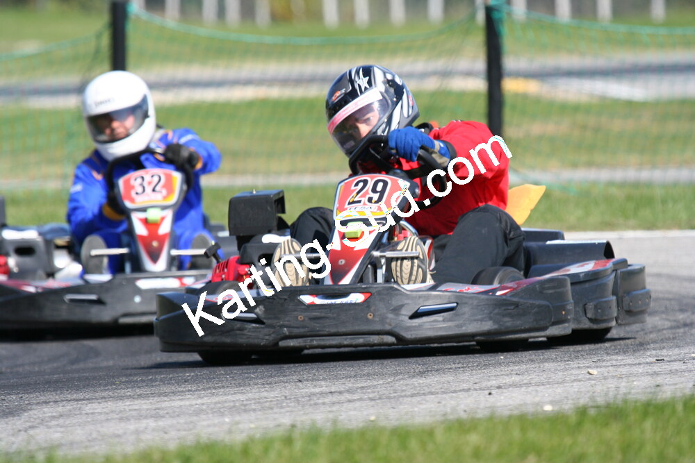 28/09/2008 : Endurance Loisir 4H à Lavelanet (photos Stéphane Agnus) 2008 — karting