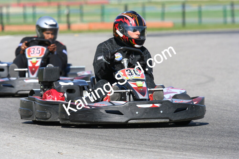 28/09/2008 : Endurance Loisir 4H à Lavelanet (photos Stéphane Agnus) 2008 — karting
