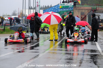 12/04/2009 : 1ère manche du Championnat Sud et 1ère manche du Championnat Régional Languedoc-Roussillon à Lavelanet (photos Julien Dejean) 2009 — karting