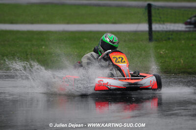 12/04/2009 : 1ère manche du Championnat Sud et 1ère manche du Championnat Régional Languedoc-Roussillon à Lavelanet (photos Julien Dejean) 2009 — karting