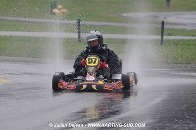 12/04/2009 : 1ère manche du Championnat Sud et 1ère manche du Championnat Régional Languedoc-Roussillon à Lavelanet (photos Julien Dejean) 2009 — karting