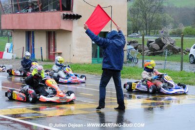 12/04/2009 : 1ère manche du Championnat Sud et 1ère manche du Championnat Régional Languedoc-Roussillon à Lavelanet (photos Julien Dejean) 2009 — karting
