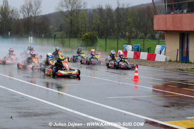 12/04/2009 : 1ère manche du Championnat Sud et 1ère manche du Championnat Régional Languedoc-Roussillon à Lavelanet (photos Julien Dejean) 2009 — karting