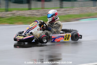 12/04/2009 : 1ère manche du Championnat Sud et 1ère manche du Championnat Régional Languedoc-Roussillon à Lavelanet (photos Julien Dejean) 2009 — karting