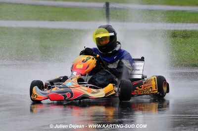 12/04/2009 : 1ère manche du Championnat Sud et 1ère manche du Championnat Régional Languedoc-Roussillon à Lavelanet (photos Julien Dejean) 2009 — karting