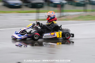 12/04/2009 : 1ère manche du Championnat Sud et 1ère manche du Championnat Régional Languedoc-Roussillon à Lavelanet (photos Julien Dejean) 2009 — karting