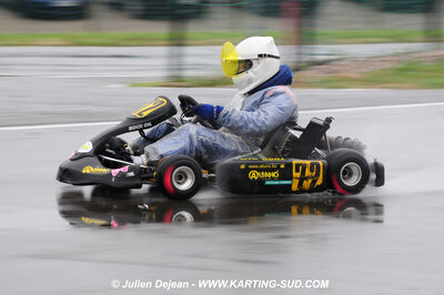 12/04/2009 : 1ère manche du Championnat Sud et 1ère manche du Championnat Régional Languedoc-Roussillon à Lavelanet (photos Julien Dejean) 2009 — karting