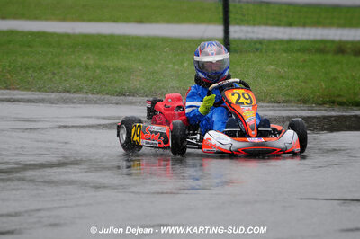 12/04/2009 : 1ère manche du Championnat Sud et 1ère manche du Championnat Régional Languedoc-Roussillon à Lavelanet (photos Julien Dejean) 2009 — karting
