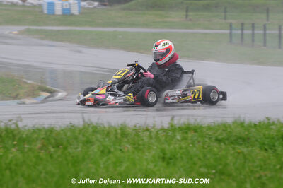 12/04/2009 : 1ère manche du Championnat Sud et 1ère manche du Championnat Régional Languedoc-Roussillon à Lavelanet (photos Julien Dejean) 2009 — karting