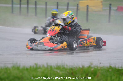 12/04/2009 : 1ère manche du Championnat Sud et 1ère manche du Championnat Régional Languedoc-Roussillon à Lavelanet (photos Julien Dejean) 2009 — karting