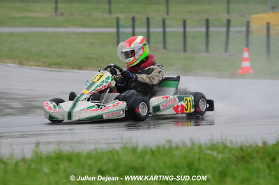 12/04/2009 : 1ère manche du Championnat Sud et 1ère manche du Championnat Régional Languedoc-Roussillon à Lavelanet (photos Julien Dejean) 2009 — karting