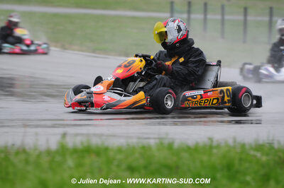 12/04/2009 : 1ère manche du Championnat Sud et 1ère manche du Championnat Régional Languedoc-Roussillon à Lavelanet (photos Julien Dejean) 2009 — karting