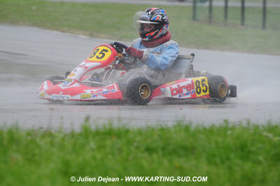 12/04/2009 : 1ère manche du Championnat Sud et 1ère manche du Championnat Régional Languedoc-Roussillon à Lavelanet (photos Julien Dejean) 2009 — karting