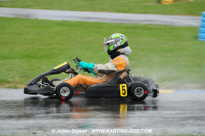 12/04/2009 : 1ère manche du Championnat Sud et 1ère manche du Championnat Régional Languedoc-Roussillon à Lavelanet (photos Julien Dejean) 2009 — karting