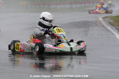 12/04/2009 : 1ère manche du Championnat Sud et 1ère manche du Championnat Régional Languedoc-Roussillon à Lavelanet (photos Julien Dejean) 2009 — karting