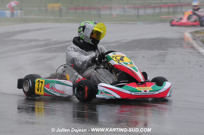 12/04/2009 : 1ère manche du Championnat Sud et 1ère manche du Championnat Régional Languedoc-Roussillon à Lavelanet (photos Julien Dejean) 2009 — karting