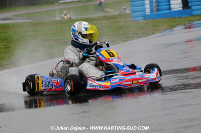 12/04/2009 : 1ère manche du Championnat Sud et 1ère manche du Championnat Régional Languedoc-Roussillon à Lavelanet (photos Julien Dejean) 2009 — karting