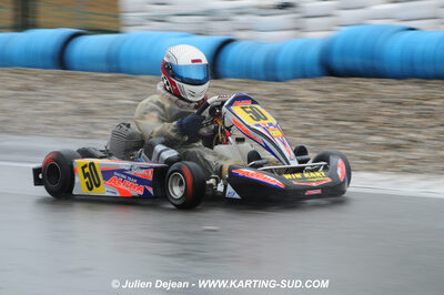 12/04/2009 : 1ère manche du Championnat Sud et 1ère manche du Championnat Régional Languedoc-Roussillon à Lavelanet (photos Julien Dejean) 2009 — karting
