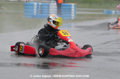 12/04/2009 : 1ère manche du Championnat Sud et 1ère manche du Championnat Régional Languedoc-Roussillon à Lavelanet (photos Julien Dejean) 2009 — karting