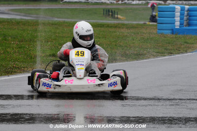 12/04/2009 : 1ère manche du Championnat Sud et 1ère manche du Championnat Régional Languedoc-Roussillon à Lavelanet (photos Julien Dejean) 2009 — karting