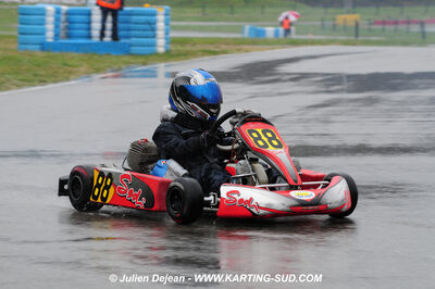 12/04/2009 : 1ère manche du Championnat Sud et 1ère manche du Championnat Régional Languedoc-Roussillon à Lavelanet (photos Julien Dejean) 2009 — karting