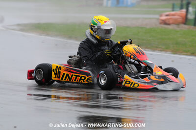 12/04/2009 : 1ère manche du Championnat Sud et 1ère manche du Championnat Régional Languedoc-Roussillon à Lavelanet (photos Julien Dejean) 2009 — karting