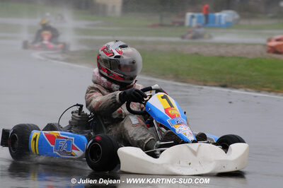 12/04/2009 : 1ère manche du Championnat Sud et 1ère manche du Championnat Régional Languedoc-Roussillon à Lavelanet (photos Julien Dejean) 2009 — karting