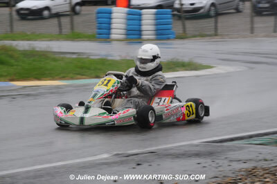 12/04/2009 : 1ère manche du Championnat Sud et 1ère manche du Championnat Régional Languedoc-Roussillon à Lavelanet (photos Julien Dejean) 2009 — karting