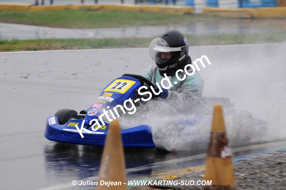 12/04/2009 : 1ère manche du Championnat Sud et 1ère manche du Championnat Régional Languedoc-Roussillon à Lavelanet (photos Julien Dejean) 2009 — karting
