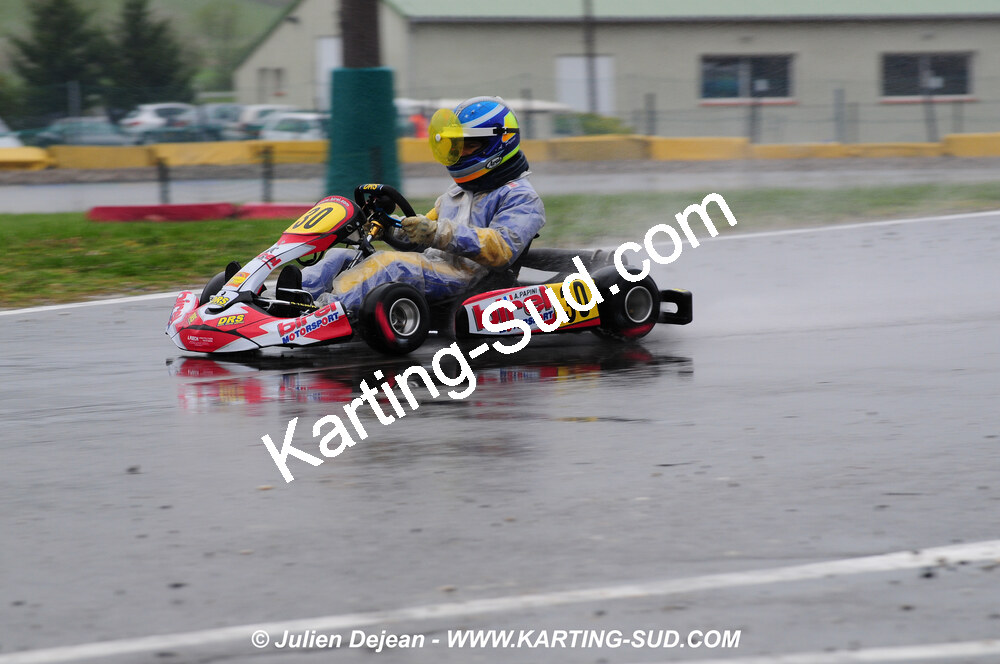 12/04/2009 : 1ère manche du Championnat Sud et 1ère manche du Championnat Régional Languedoc-Roussillon à Lavelanet (photos Julien Dejean) 2009 — karting