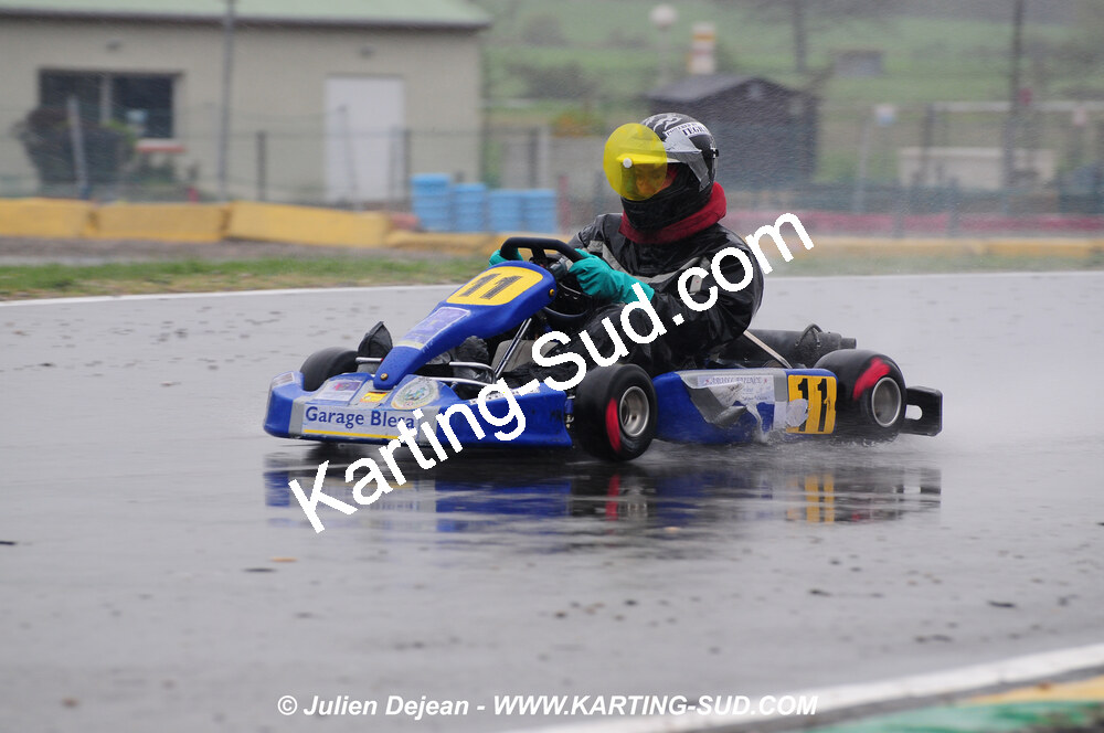 12/04/2009 : 1ère manche du Championnat Sud et 1ère manche du Championnat Régional Languedoc-Roussillon à Lavelanet (photos Julien Dejean) 2009 — karting