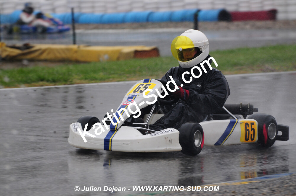 12/04/2009 : 1ère manche du Championnat Sud et 1ère manche du Championnat Régional Languedoc-Roussillon à Lavelanet (photos Julien Dejean) 2009 — karting