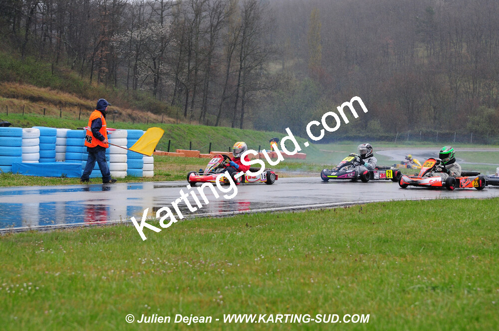 12/04/2009 : 1ère manche du Championnat Sud et 1ère manche du Championnat Régional Languedoc-Roussillon à Lavelanet (photos Julien Dejean) 2009 — karting