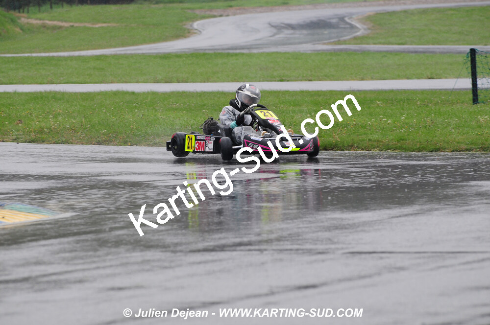 12/04/2009 : 1ère manche du Championnat Sud et 1ère manche du Championnat Régional Languedoc-Roussillon à Lavelanet (photos Julien Dejean) 2009 — karting
