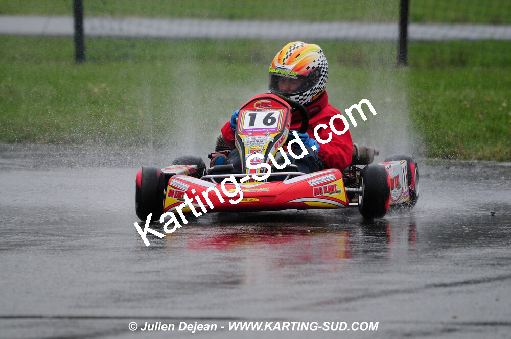 12/04/2009 : 1ère manche du Championnat Sud et 1ère manche du Championnat Régional Languedoc-Roussillon à Lavelanet (photos Julien Dejean) 2009 — karting