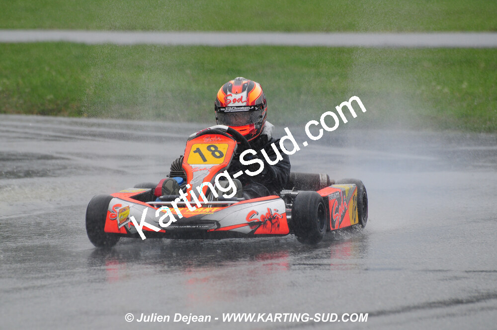12/04/2009 : 1ère manche du Championnat Sud et 1ère manche du Championnat Régional Languedoc-Roussillon à Lavelanet (photos Julien Dejean) 2009 — karting