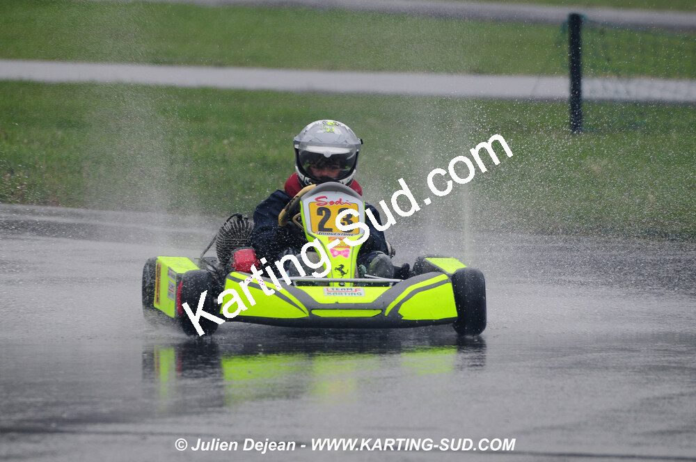 12/04/2009 : 1ère manche du Championnat Sud et 1ère manche du Championnat Régional Languedoc-Roussillon à Lavelanet (photos Julien Dejean) 2009 — karting