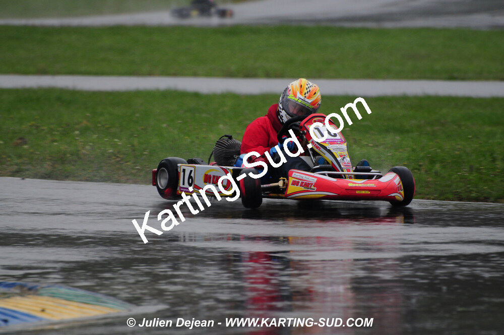 12/04/2009 : 1ère manche du Championnat Sud et 1ère manche du Championnat Régional Languedoc-Roussillon à Lavelanet (photos Julien Dejean) 2009 — karting