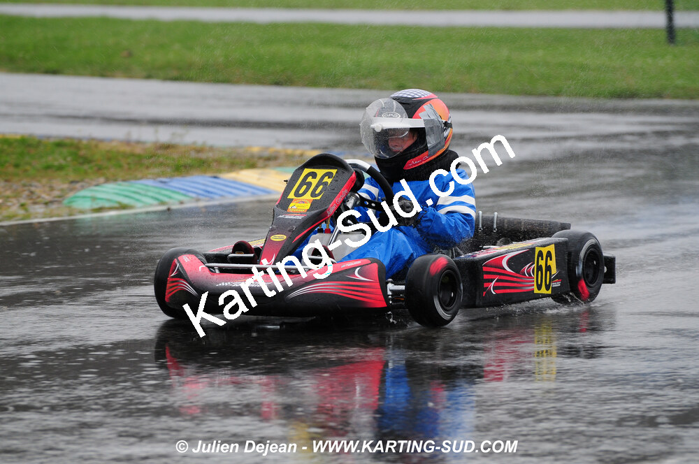 12/04/2009 : 1ère manche du Championnat Sud et 1ère manche du Championnat Régional Languedoc-Roussillon à Lavelanet (photos Julien Dejean) 2009 — karting