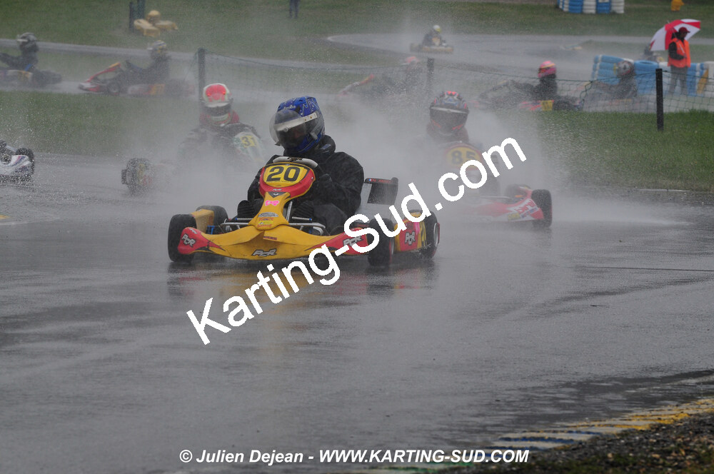 12/04/2009 : 1ère manche du Championnat Sud et 1ère manche du Championnat Régional Languedoc-Roussillon à Lavelanet (photos Julien Dejean) 2009 — karting