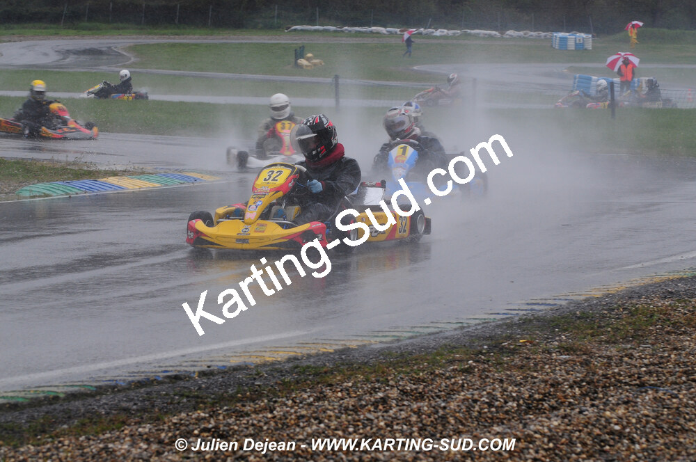 12/04/2009 : 1ère manche du Championnat Sud et 1ère manche du Championnat Régional Languedoc-Roussillon à Lavelanet (photos Julien Dejean) 2009 — karting