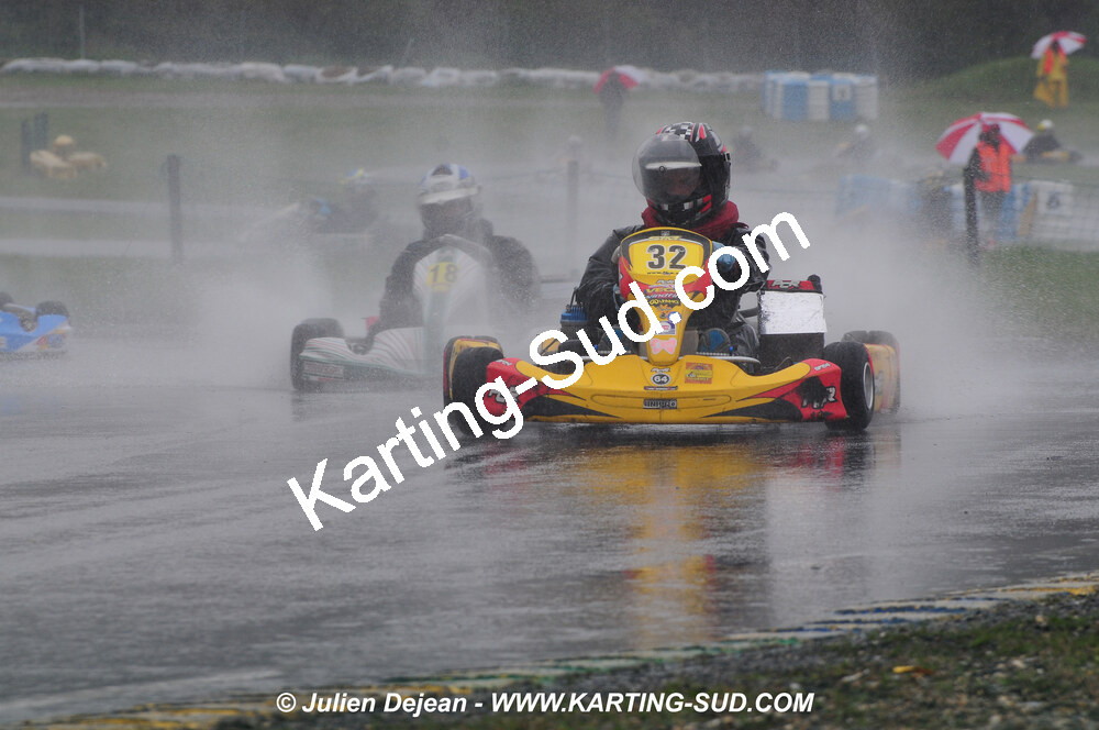 12/04/2009 : 1ère manche du Championnat Sud et 1ère manche du Championnat Régional Languedoc-Roussillon à Lavelanet (photos Julien Dejean) 2009 — karting