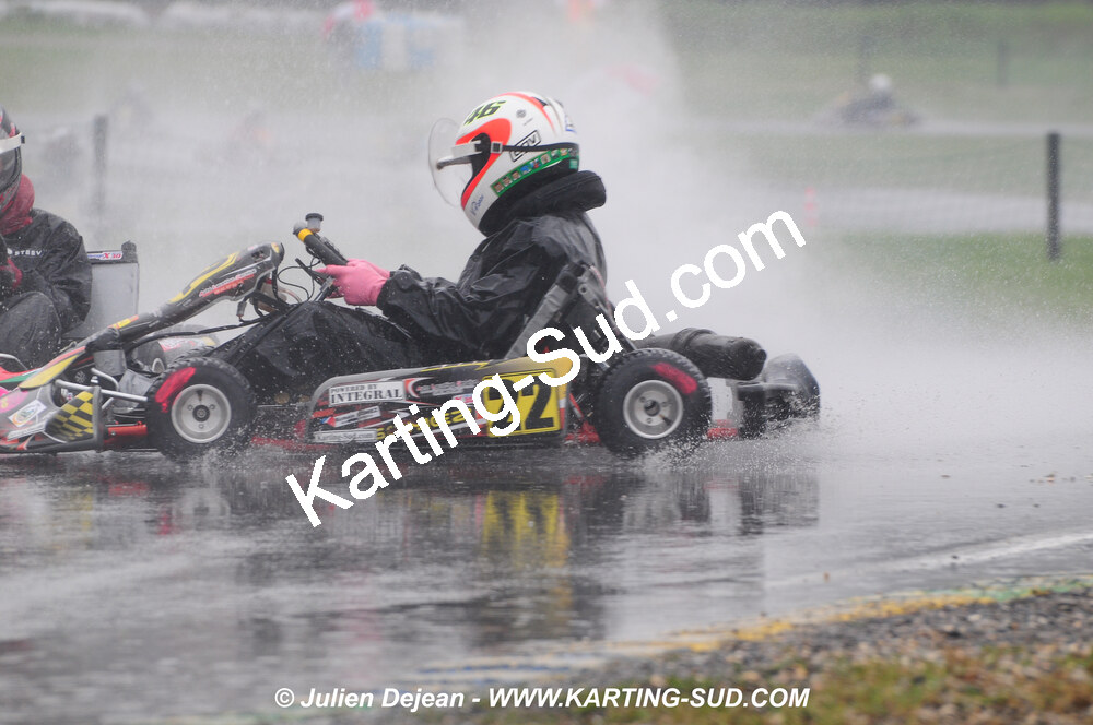 12/04/2009 : 1ère manche du Championnat Sud et 1ère manche du Championnat Régional Languedoc-Roussillon à Lavelanet (photos Julien Dejean) 2009 — karting