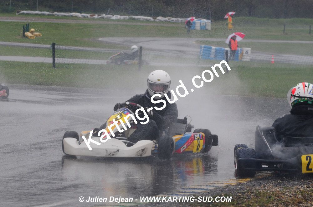 12/04/2009 : 1ère manche du Championnat Sud et 1ère manche du Championnat Régional Languedoc-Roussillon à Lavelanet (photos Julien Dejean) 2009 — karting