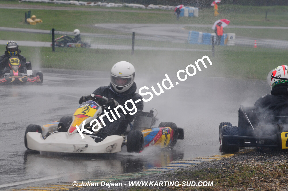 12/04/2009 : 1ère manche du Championnat Sud et 1ère manche du Championnat Régional Languedoc-Roussillon à Lavelanet (photos Julien Dejean) 2009 — karting