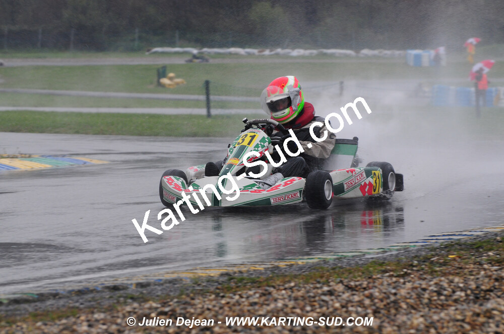 12/04/2009 : 1ère manche du Championnat Sud et 1ère manche du Championnat Régional Languedoc-Roussillon à Lavelanet (photos Julien Dejean) 2009 — karting